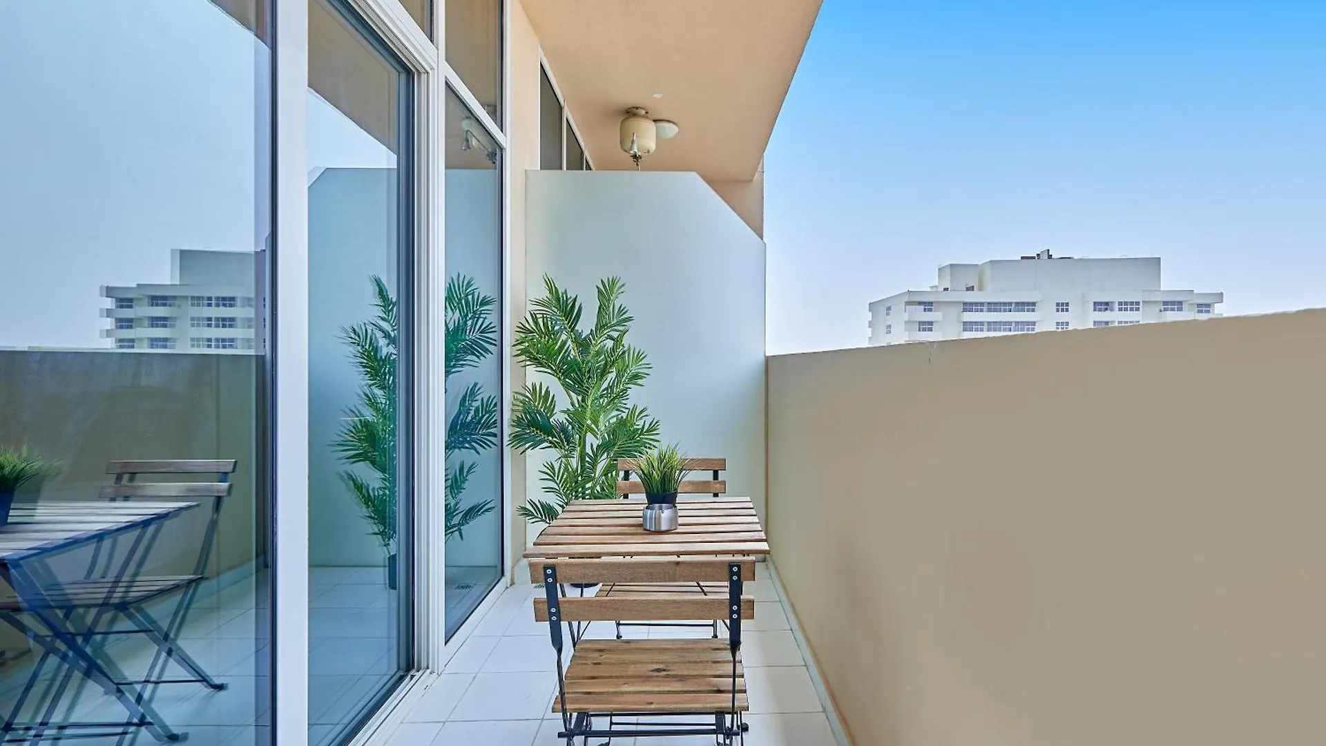 Bnbme - Damac Ghalia Apartment Dubai United Arab Emirates
