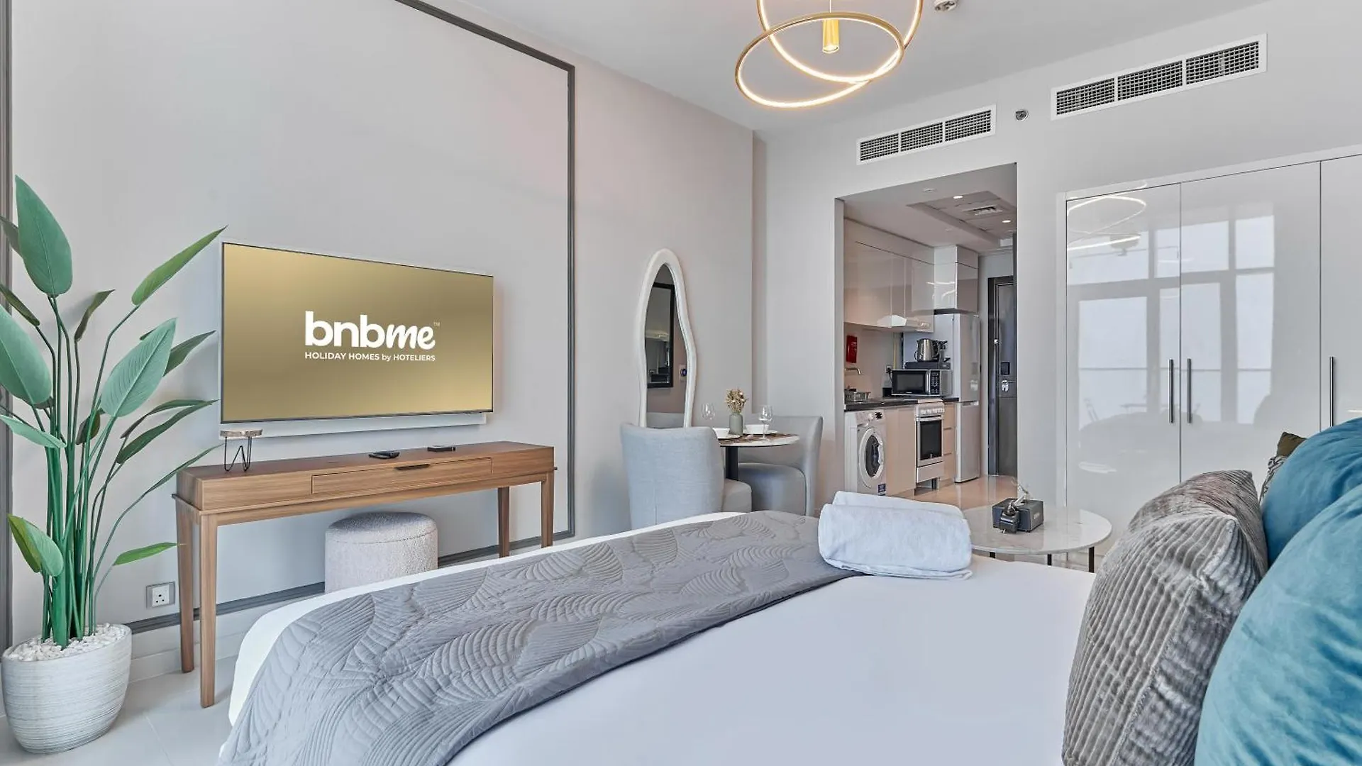 Bnbme - Damac Ghalia Apartment Dubai