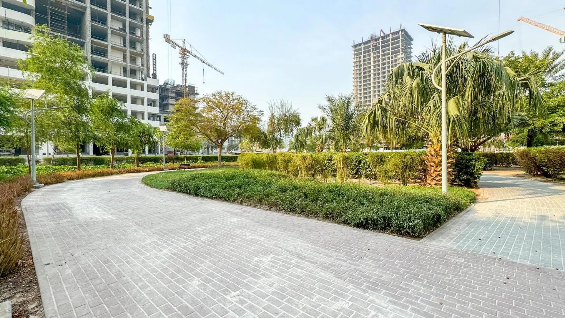 Bnbme - Damac Ghalia Apartment Dubai