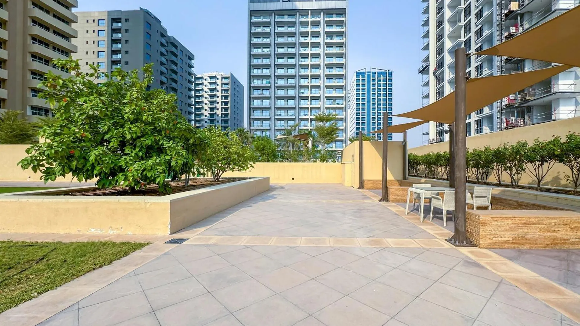 Bnbme - Damac Ghalia Apartment Dubai 0*,